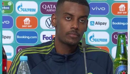 世界杯手机高清观看平台-扎心了！伊萨克：莱因克尔？一个在演播室的老球员？