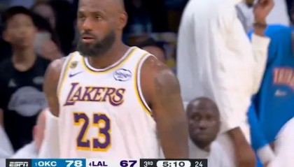 世界杯官方正版客户端下载-霍姆格伦勾手打进轰出一波11-0，詹姆斯跳投命中终结得分荒